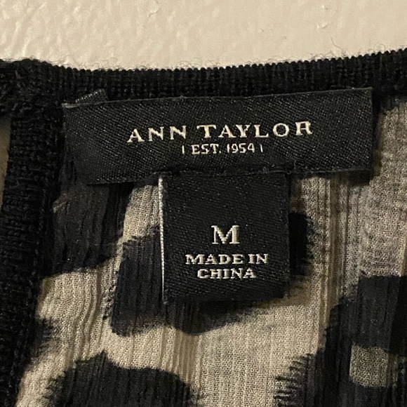 Women’s - Picture 3 of 3